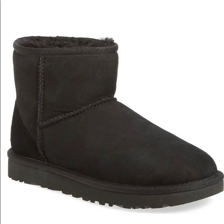 Ugg Classic Mini Ii Genuine Shearling Lined Boot Size 7
